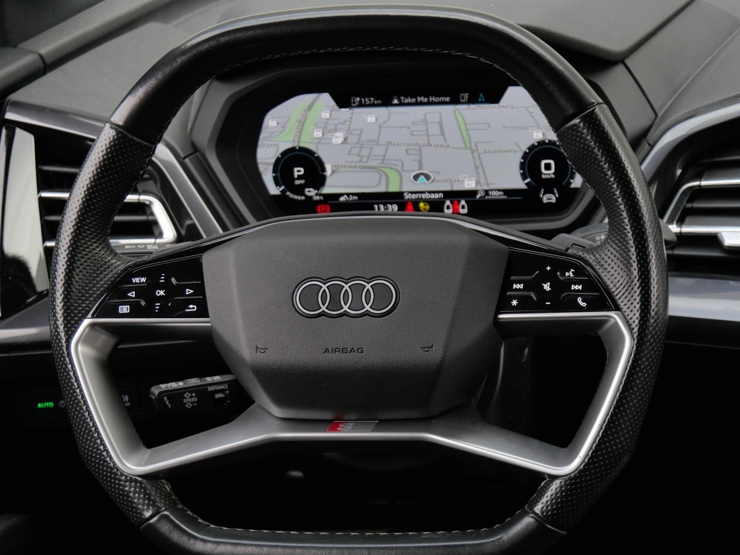 Audi Q4 e-tron 40 S-COMPETITION/ S-LINE/ LEER/ TREKHAAK/ ELEKT. STOEL/ SOH 94%