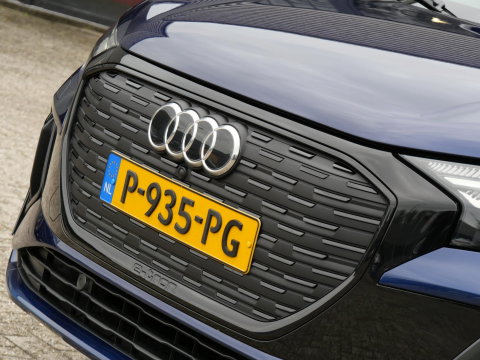 Audi Q4 e-tron 40 S-COMPETITION/ S-LINE/ LEER/ TREKHAAK/ ELEKT. STOEL/ SOH 94%