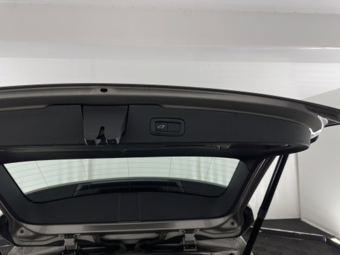 Volvo V60 2.0 D4 Momentum Pro (INCL.BTW) Aut. *LEATHER | FULL-LED | HEATED-COMFORTSEATS | DIGI-COCKPIT | CARPLAY | NAVI-FULLMAP | ECC | PDC | CRUISE | 17''ALU | TOWBAR*