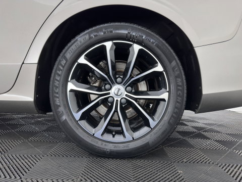 Volvo V60 2.0 D4 Momentum Pro (INCL.BTW) Aut. *LEATHER | FULL-LED | HEATED-COMFORTSEATS | DIGI-COCKPIT | CARPLAY | NAVI-FULLMAP | ECC | PDC | CRUISE | 17''ALU | TOWBAR*