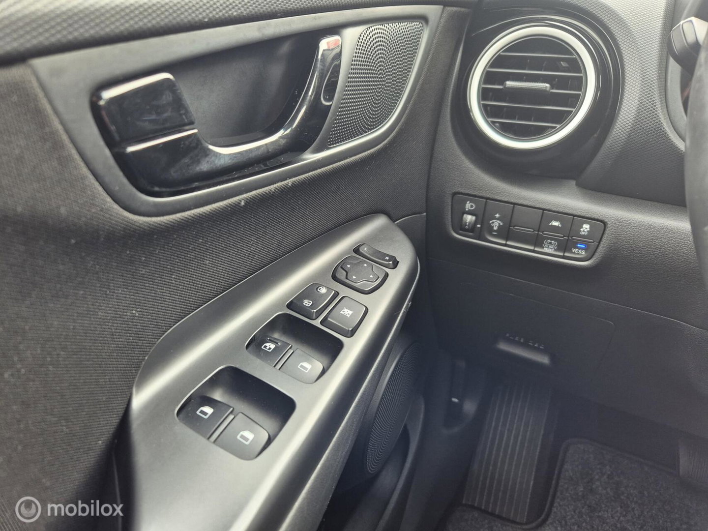 Hyundai Kona 1.6 GDI HEV Comfort, 100% Dealer onderhouden!