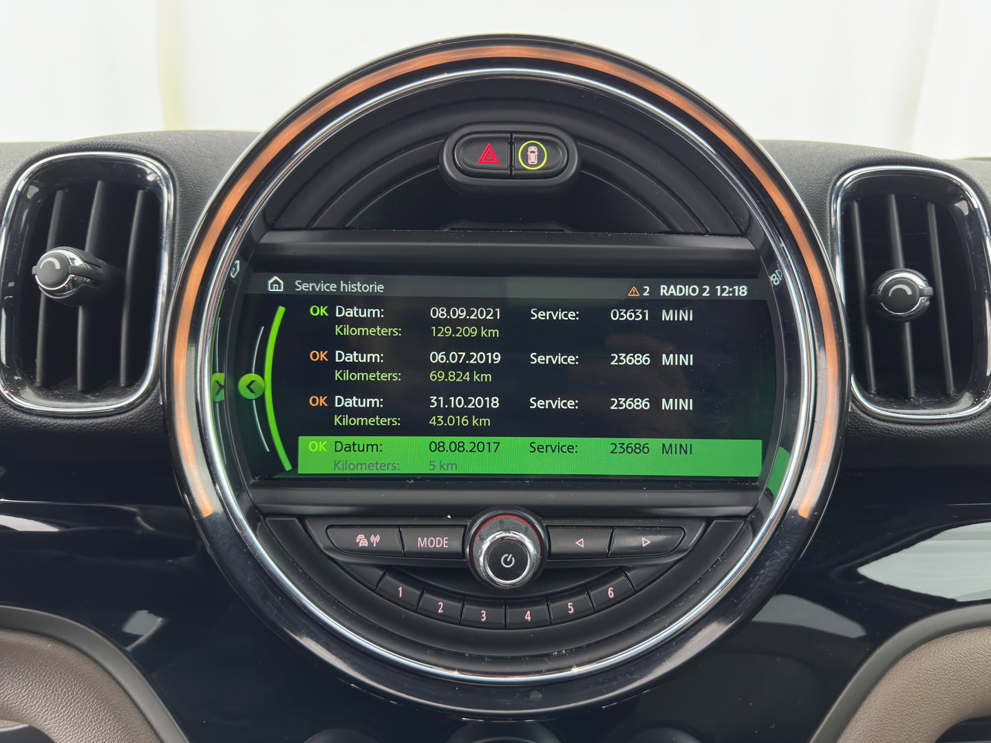 MINI Countryman 1.5 Cooper S E ALL4 Aut. *PANO | LEATHER | FULL-LED | HARMAN/KARDON | ADAPTIVE-CRUISE | CAMERA | SPORTSEATS | PRIVACY-GLASS | NAVI-FULLMAP | ECC | PDC | 19''ALU*