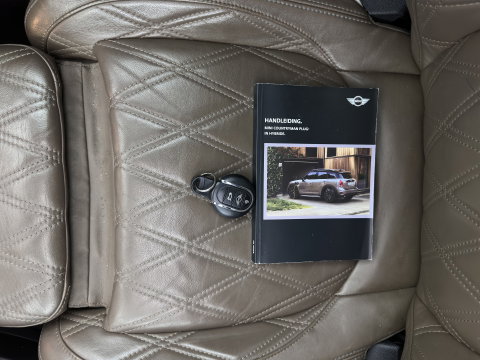 MINI Countryman 1.5 Cooper S E ALL4 Aut. *PANO | LEATHER | FULL-LED | HARMAN/KARDON | ADAPTIVE-CRUISE | CAMERA | SPORTSEATS | PRIVACY-GLASS | NAVI-FULLMAP | ECC | PDC | 19''ALU*