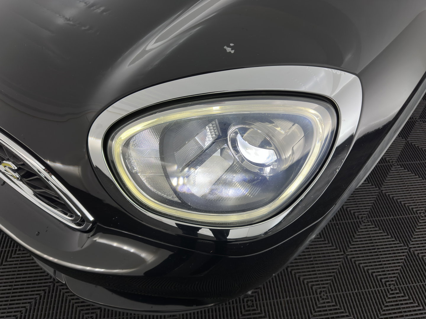 MINI Countryman 1.5 Cooper S E ALL4 Aut. *PANO | LEATHER | FULL-LED | HARMAN/KARDON | ADAPTIVE-CRUISE | CAMERA | SPORTSEATS | PRIVACY-GLASS | NAVI-FULLMAP | ECC | PDC | 19''ALU*