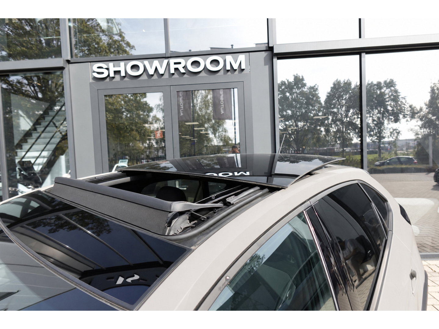 Volkswagen Taigo 1.5 TSI R-Line PANO KEYLESS CAM