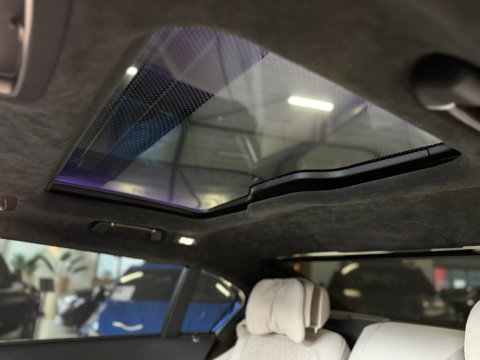 BMW 7 Serie 740e Lang 326PK xDrive VIP / Skylounge / Massage / Laser / 360°