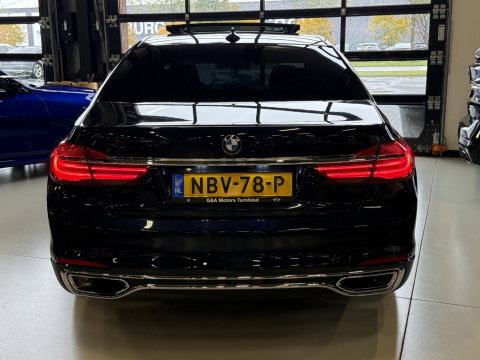 BMW 7 Serie 740e Lang 326PK xDrive VIP / Skylounge / Massage / Laser / 360°