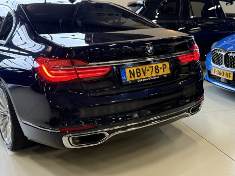 BMW 7 Serie 740e Lang 326PK xDrive VIP / Skylounge / Massage / Laser / 360°