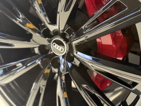 Audi Q8 55 TFSI e 381PK Quattro S line / Carbon / 23'' / B&O / 360°