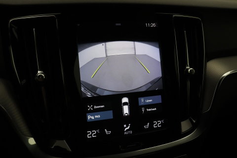 Volvo V60 T6 R-Design | Long Range | ACC | Stoelverwarming | Trekhaak | Camera | Keyless | Memory | 19 Inch