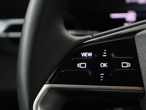 Audi Q6 e-tron edition performance 100 kWh | SOH 95.5% | Cruise control | Stoelverwarming | Carplay | Park assist | Climate control | Navigatie | Elektrische kofferbak | 19" velgen |