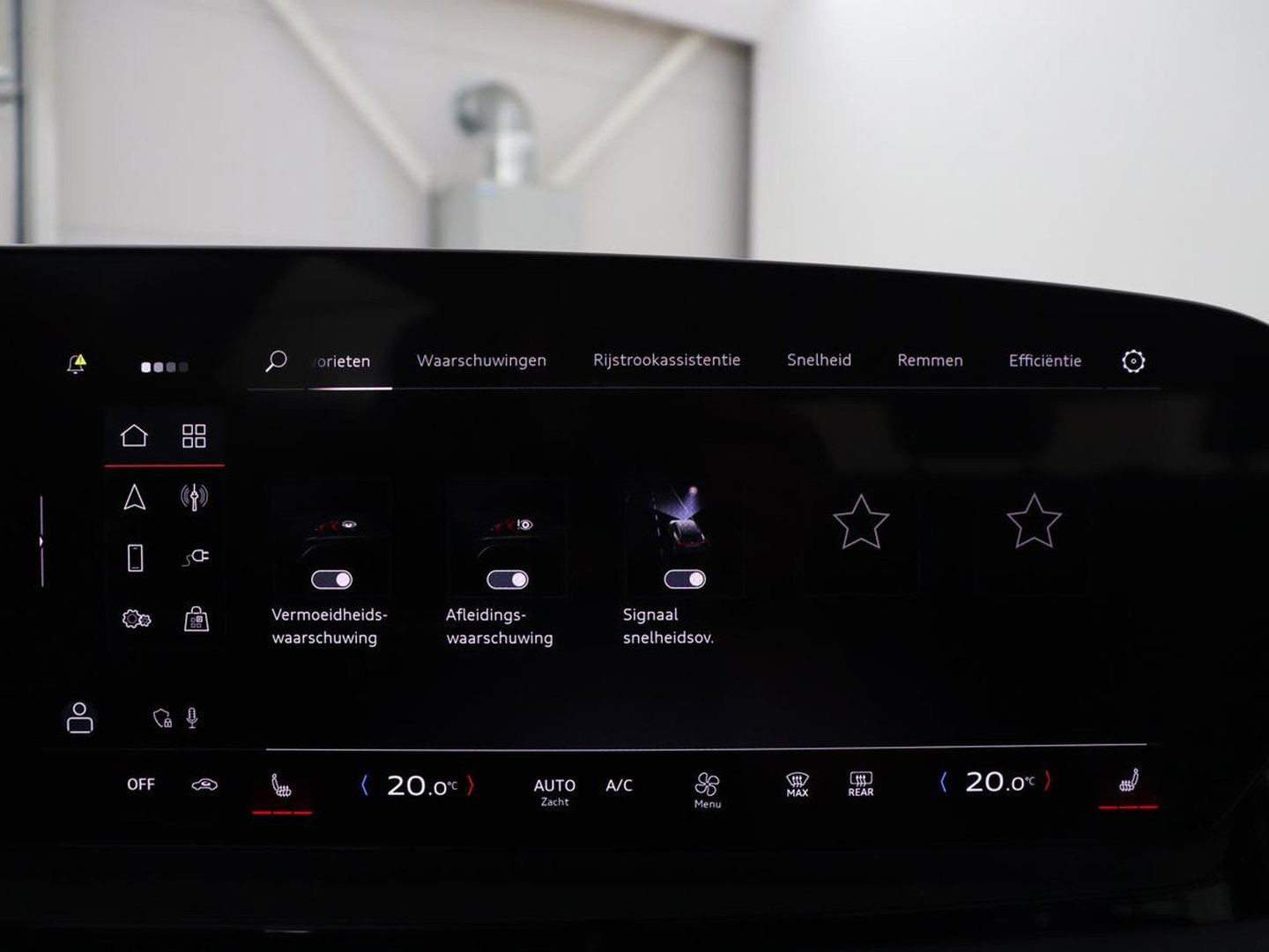 Audi Q6 e-tron edition performance 100 kWh | SOH 95.5% | Cruise control | Stoelverwarming | Carplay | Park assist | Climate control | Navigatie | Elektrische kofferbak | 19" velgen |