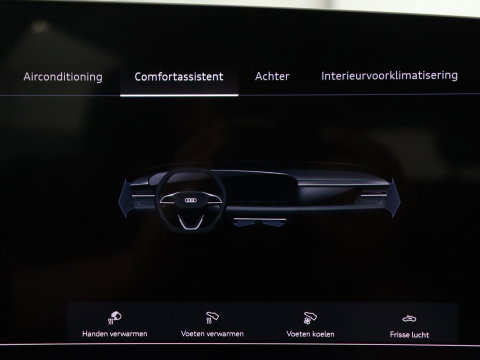 Audi Q6 e-tron edition performance 100 kWh | SOH 95.5% | Cruise control | Stoelverwarming | Carplay | Park assist | Climate control | Navigatie | Elektrische kofferbak | 19" velgen |