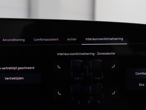 Audi Q6 e-tron edition performance 100 kWh | SOH 95.5% | Cruise control | Stoelverwarming | Carplay | Park assist | Climate control | Navigatie | Elektrische kofferbak | 19" velgen |
