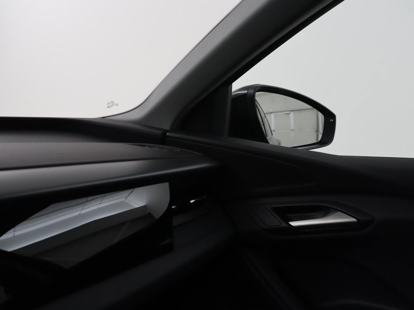 Audi Q6 e-tron edition performance 100 kWh | SOH 95.5% | Cruise control | Stoelverwarming | Carplay | Park assist | Climate control | Navigatie | Elektrische kofferbak | 19" velgen |