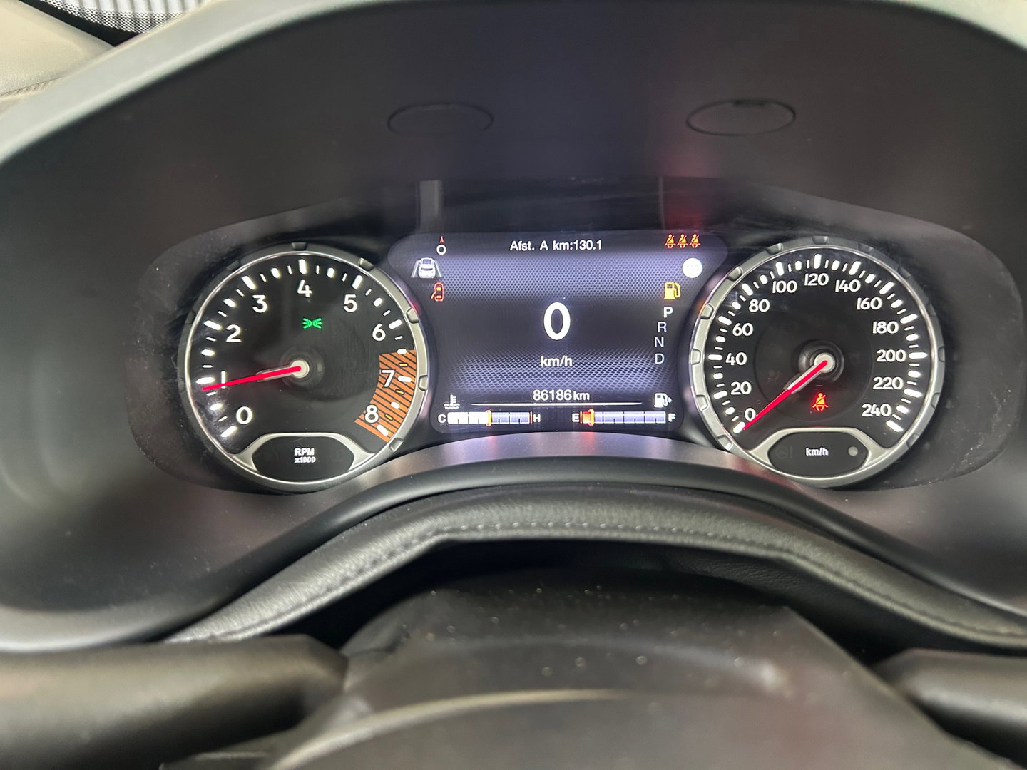 Jeep Renegade 1.3T DDCT Limited | AUTOMAAT | CARPLAY | STOELVERWARMING | ADAPTIVE CRUISE | CLIMATE CONTROL | PARK ASSIST