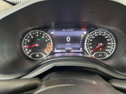 Jeep Renegade 1.3T DDCT Limited | AUTOMAAT | CARPLAY | STOELVERWARMING | ADAPTIVE CRUISE | CLIMATE CONTROL | PARK ASSIST