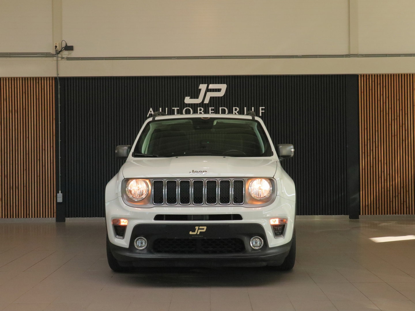 Jeep Renegade 1.3T DDCT Limited | AUTOMAAT | CARPLAY | STOELVERWARMING | ADAPTIVE CRUISE | CLIMATE CONTROL | PARK ASSIST