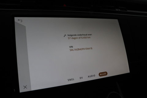 Land Rover Range Rover Sport 3.0 P510e First Edition | 23 Inch | Rear Seat Entertainment | Trekhaak | Panoramadak | 360° Camera | Meridian 3D | Massage