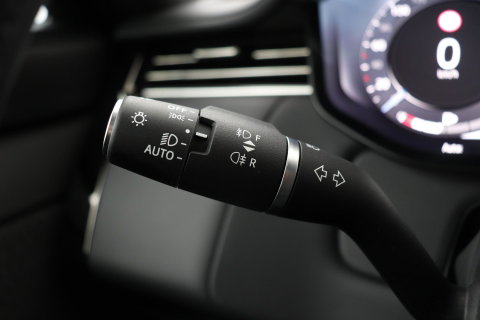 Land Rover Range Rover Sport 3.0 P510e First Edition | 23 Inch | Rear Seat Entertainment | Trekhaak | Panoramadak | 360° Camera | Meridian 3D | Massage