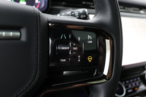 Land Rover Range Rover Sport 3.0 P510e First Edition | 23 Inch | Rear Seat Entertainment | Trekhaak | Panoramadak | 360° Camera | Meridian 3D | Massage