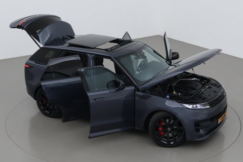 Land Rover Range Rover Sport 3.0 P510e First Edition | 23 Inch | Rear Seat Entertainment | Trekhaak | Panoramadak | 360° Camera | Meridian 3D | Massage
