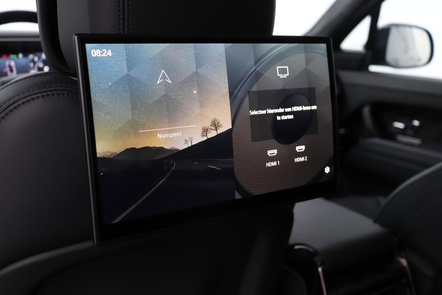 Land Rover Range Rover Sport 3.0 P510e First Edition | 23 Inch | Rear Seat Entertainment | Trekhaak | Panoramadak | 360° Camera | Meridian 3D | Massage