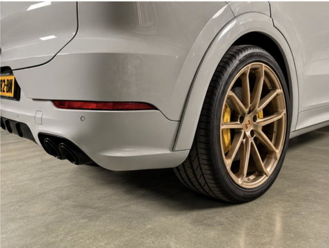 Porsche Cayenne Coupé 3.0 E-Hybrid Keramisch l bose l sport Design | sport Chrome l pano