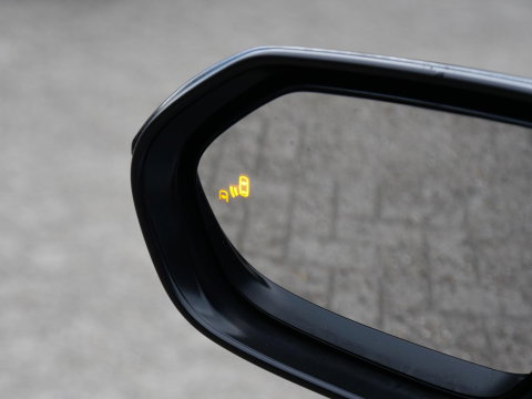 Toyota Corolla TS 2.0 HYBRID GR-SPORT PLUS/ PANORAMADAK/ JBL/ HEAD-UP/ BLINDSPOT/ TREKHAAK