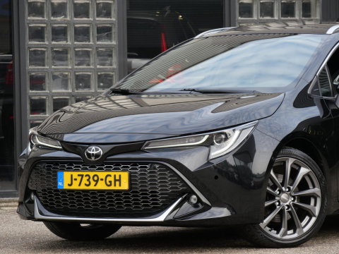 Toyota Corolla TS 2.0 HYBRID GR-SPORT PLUS/ PANORAMADAK/ JBL/ HEAD-UP/ BLINDSPOT/ TREKHAAK