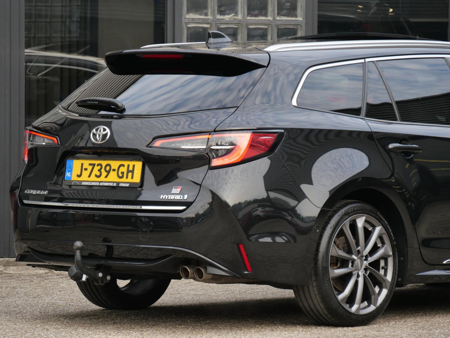 Toyota Corolla TS 2.0 HYBRID GR-SPORT PLUS/ PANORAMADAK/ JBL/ HEAD-UP/ BLINDSPOT/ TREKHAAK