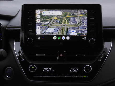 Toyota Corolla TS 2.0 HYBRID GR-SPORT PLUS/ PANORAMADAK/ JBL/ HEAD-UP/ BLINDSPOT/ TREKHAAK