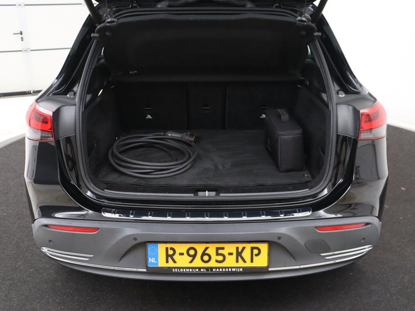Mercedes-Benz EQA 250 Business Solution Luxury 67 kWh