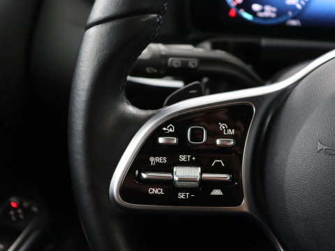 Mercedes-Benz EQA 250 Business Solution Luxury 67 kWh