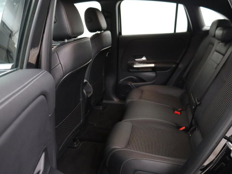 Mercedes-Benz EQA 250 Business Solution Luxury 67 kWh