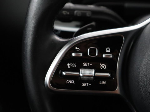 Mercedes-Benz GLA 200 Style