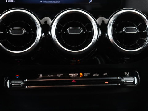Mercedes-Benz GLA 200 Style