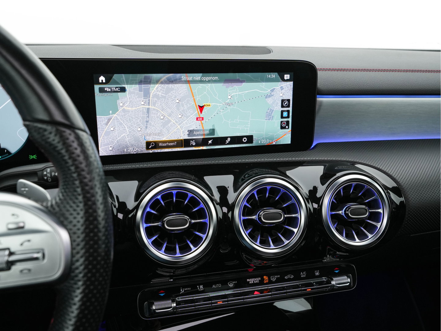 Mercedes-Benz CLA-Klasse Shooting Brake 250 e AMG-Styling Limited Business Solution (Plug-in) {SoH-95%} (INCL-BTW) Aut. *PANO | LEATHER-MICROFIBRE | MEMORY-PACK | MULTIBEAM-LED | BLINDSPOT | HEATED-SPORTSEATS | AMBIENTLIGHT | KEYLESS | DIGI-COCKPIT | DAB+ | NAVI-FULLMAP | CAMERA