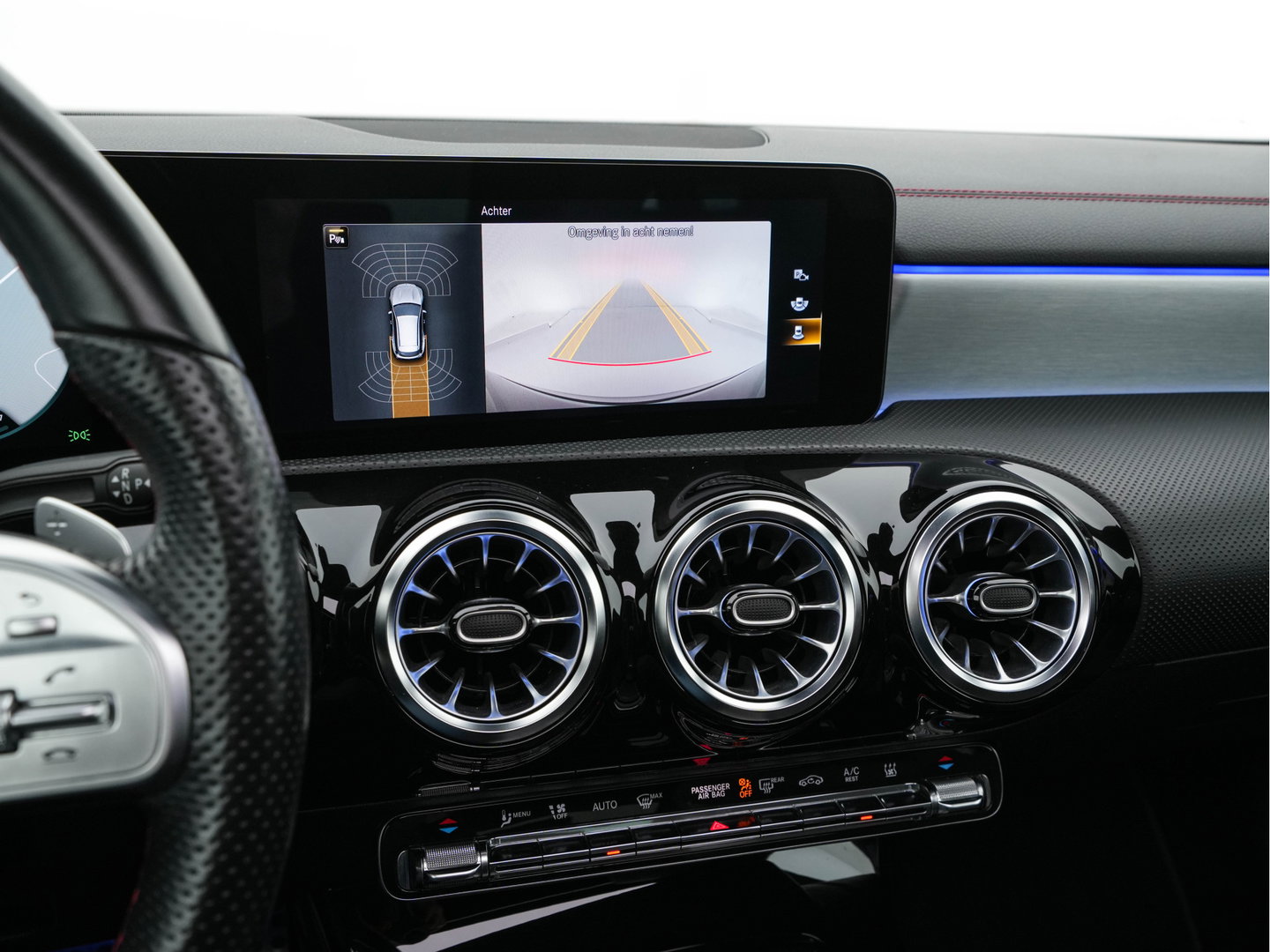 Mercedes-Benz CLA-Klasse Shooting Brake 250 e AMG-Styling Limited Business Solution (Plug-in) {SoH-95%} (INCL-BTW) Aut. *PANO | LEATHER-MICROFIBRE | MEMORY-PACK | MULTIBEAM-LED | BLINDSPOT | HEATED-SPORTSEATS | AMBIENTLIGHT | KEYLESS | DIGI-COCKPIT | DAB+ | NAVI-FULLMAP | CAMERA