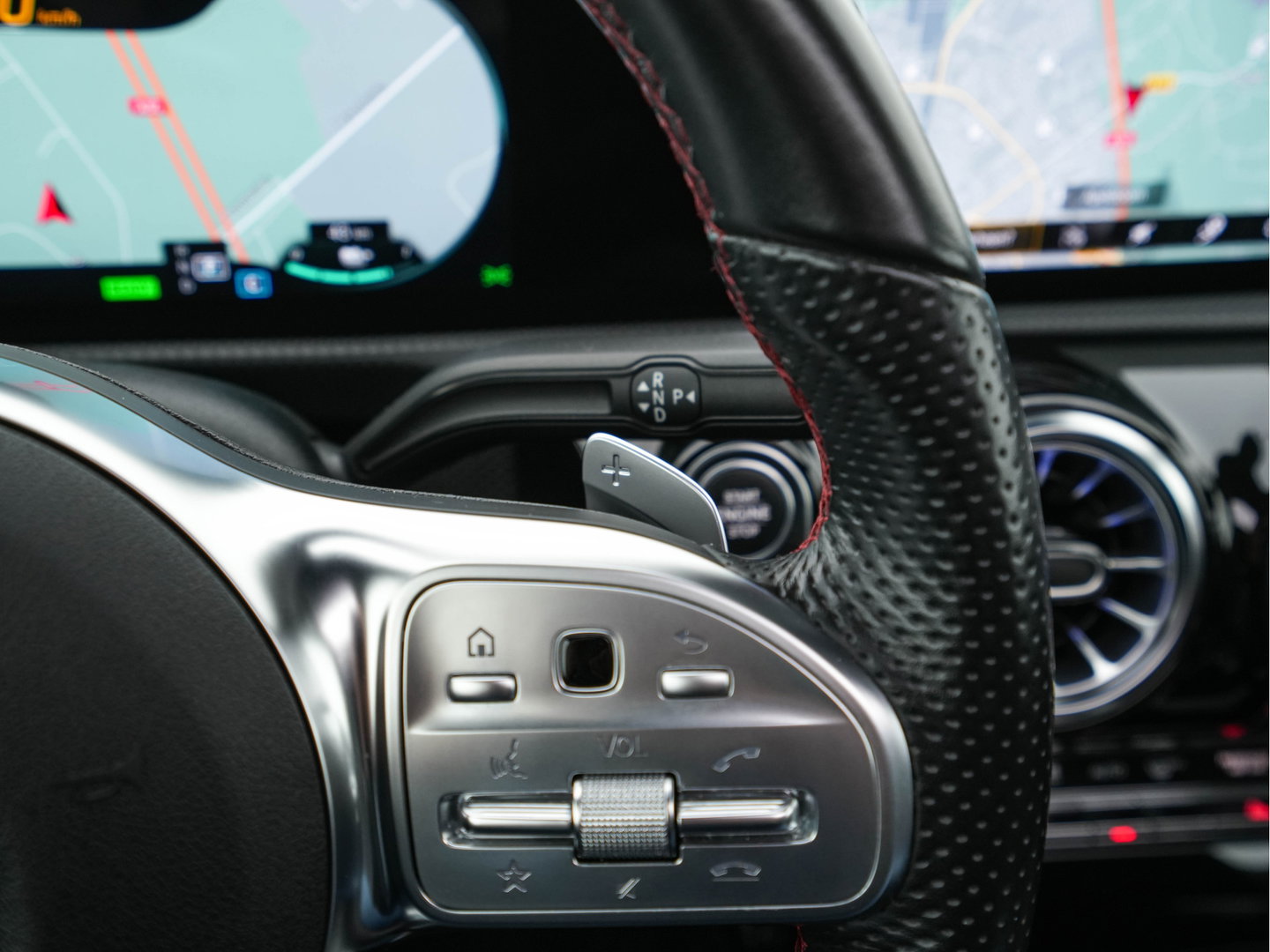 Mercedes-Benz CLA-Klasse Shooting Brake 250 e AMG-Styling Limited Business Solution (Plug-in) {SoH-95%} (INCL-BTW) Aut. *PANO | LEATHER-MICROFIBRE | MEMORY-PACK | MULTIBEAM-LED | BLINDSPOT | HEATED-SPORTSEATS | AMBIENTLIGHT | KEYLESS | DIGI-COCKPIT | DAB+ | NAVI-FULLMAP | CAMERA