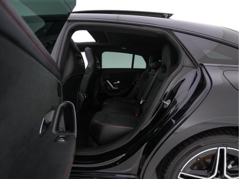 Mercedes-Benz CLA-Klasse Shooting Brake 250 e AMG-Styling Limited Business Solution (Plug-in) {SoH-95%} (INCL-BTW) Aut. *PANO | LEATHER-MICROFIBRE | MEMORY-PACK | MULTIBEAM-LED | BLINDSPOT | HEATED-SPORTSEATS | AMBIENTLIGHT | KEYLESS | DIGI-COCKPIT | DAB+ | NAVI-FULLMAP | CAMERA