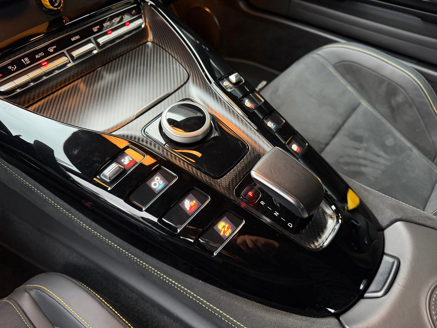 Mercedes-Benz AMG GT 4.0 R Ceramic|PPF|Carbon|585PK|TrackPack|Memory|Carplay