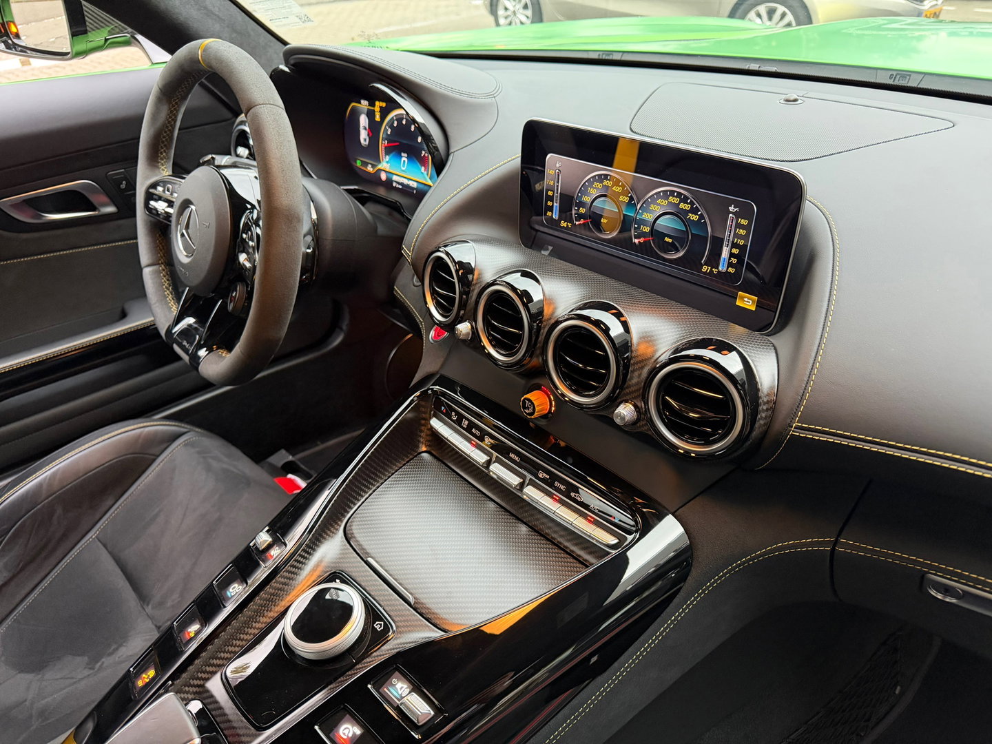 Mercedes-Benz AMG GT 4.0 R Ceramic|PPF|Carbon|585PK|TrackPack|Memory|Carplay