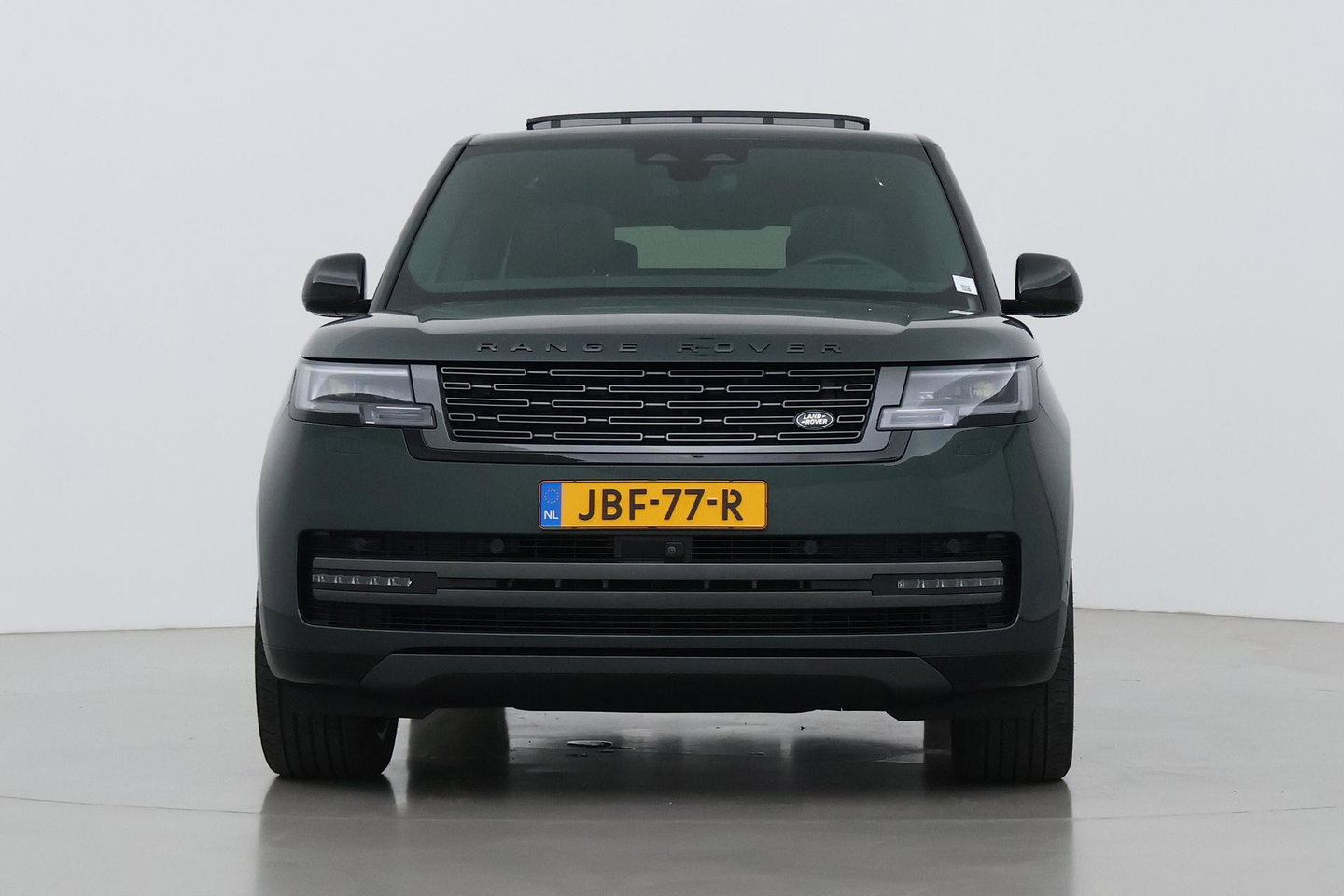 Land Rover Range Rover P550e Autobiography | Meridian Signature | Clearsight | Ventilatie+Massage | Panoramadak | Luchtvering | Koelbox