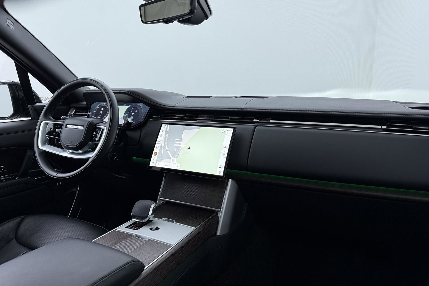 Land Rover Range Rover P550e Autobiography | Meridian Signature | Clearsight | Ventilatie+Massage | Panoramadak | Luchtvering | Koelbox