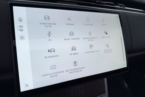 Land Rover Range Rover P550e Autobiography | Meridian Signature | Clearsight | Ventilatie+Massage | Panoramadak | Luchtvering | Koelbox