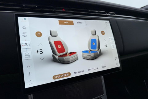 Land Rover Range Rover P550e Autobiography | Meridian Signature | Clearsight | Ventilatie+Massage | Panoramadak | Luchtvering | Koelbox