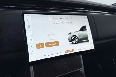 Land Rover Range Rover P550e Autobiography | Meridian Signature | Clearsight | Ventilatie+Massage | Panoramadak | Luchtvering | Koelbox