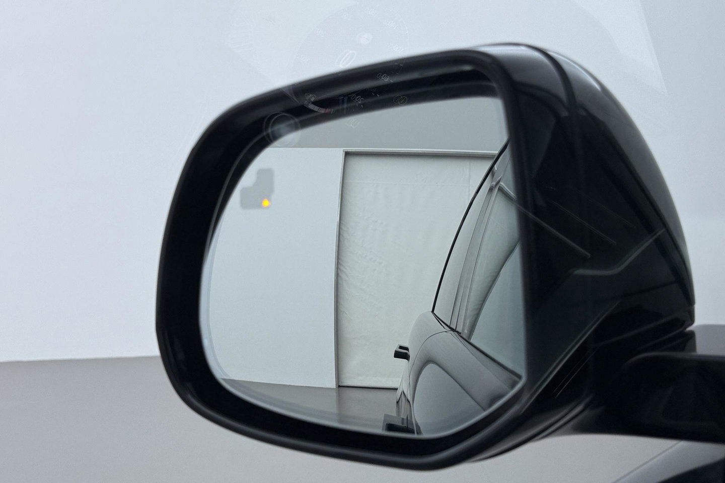Land Rover Range Rover P550e Autobiography | Meridian Signature | Clearsight | Ventilatie+Massage | Panoramadak | Luchtvering | Koelbox