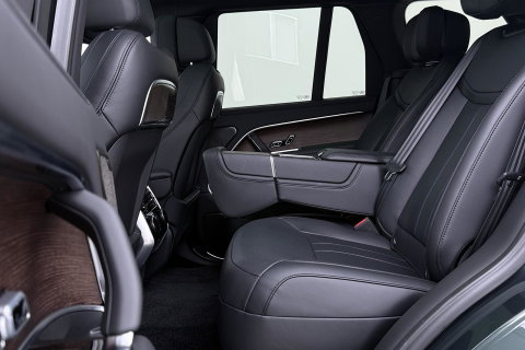 Land Rover Range Rover P550e Autobiography | Meridian Signature | Clearsight | Ventilatie+Massage | Panoramadak | Luchtvering | Koelbox